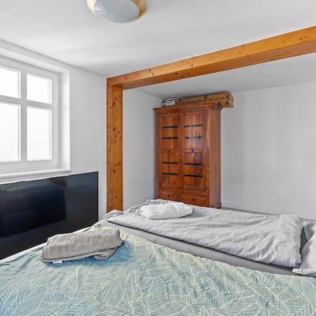 Sabina Monteurwohnung I 75 Zoll Tv I Kueche I Bad I Backofen I Trebbin Esterno foto